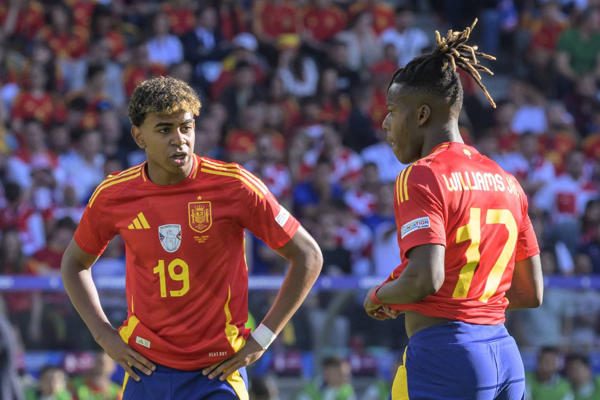 包含CBA常规赛赛前走向成谜,毕尔巴鄂竞技造点机会,底气十足,球队文化再被提及的词条 包含CBA常规赛赛前走向成谜,毕尔巴鄂竞技造点机会,底气十足,球队文化再被提及的词条