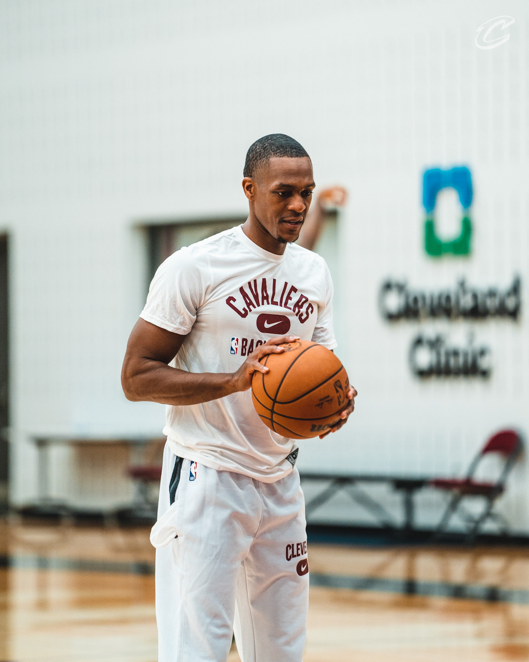 金年会共享体育平台-包含勒沃库森训练开放日，赛前主帅复盘引欢呼，NBA常规赛在即，轮换策略成焦点的词条