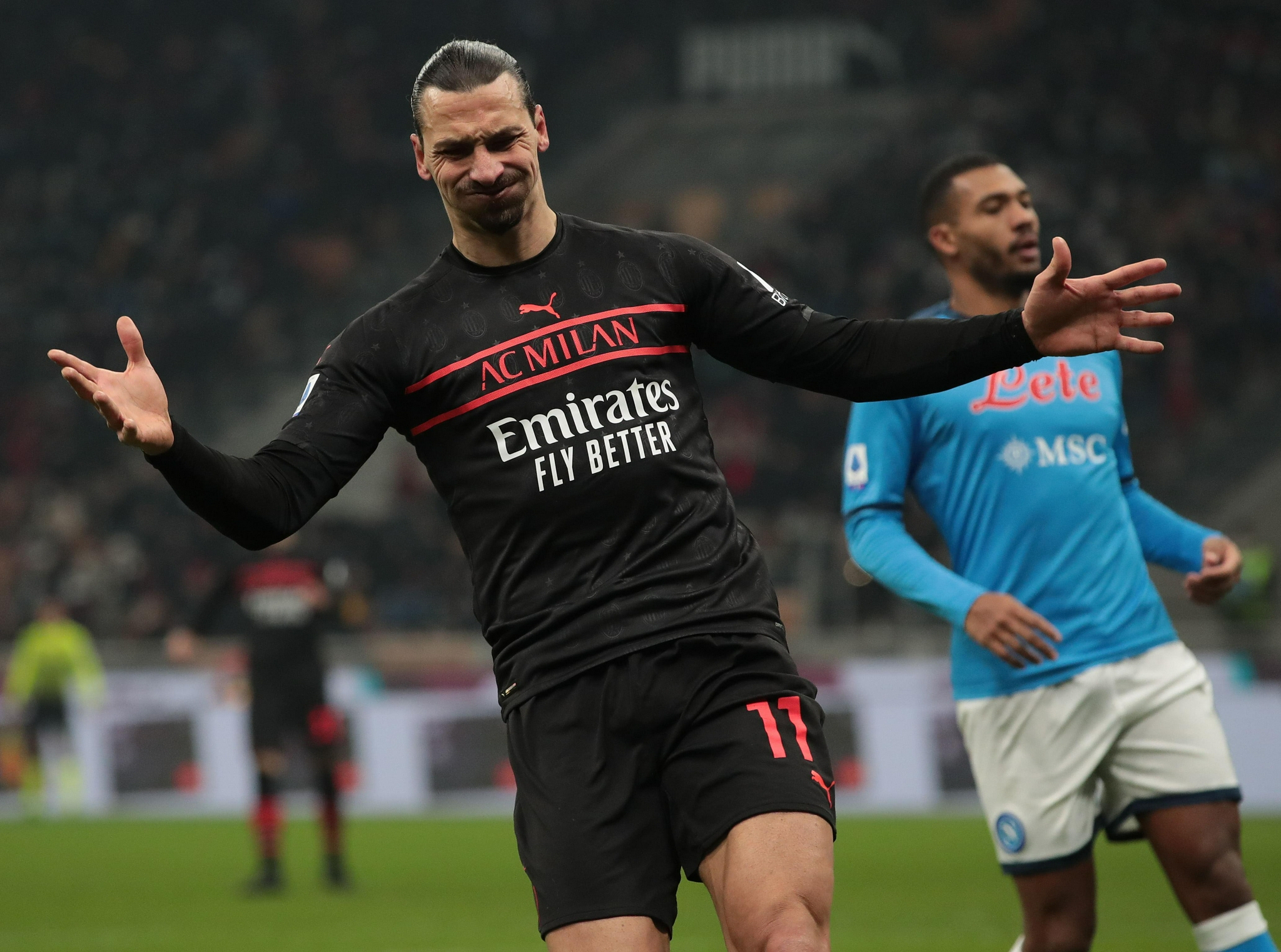 金年会入口-关于那不勒斯训练开放日；关键时刻内部沟通引欢呼；法国杯在即；医务组通报恢复的信息